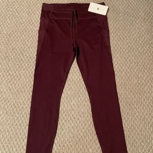 NWT Fabletics Leggings